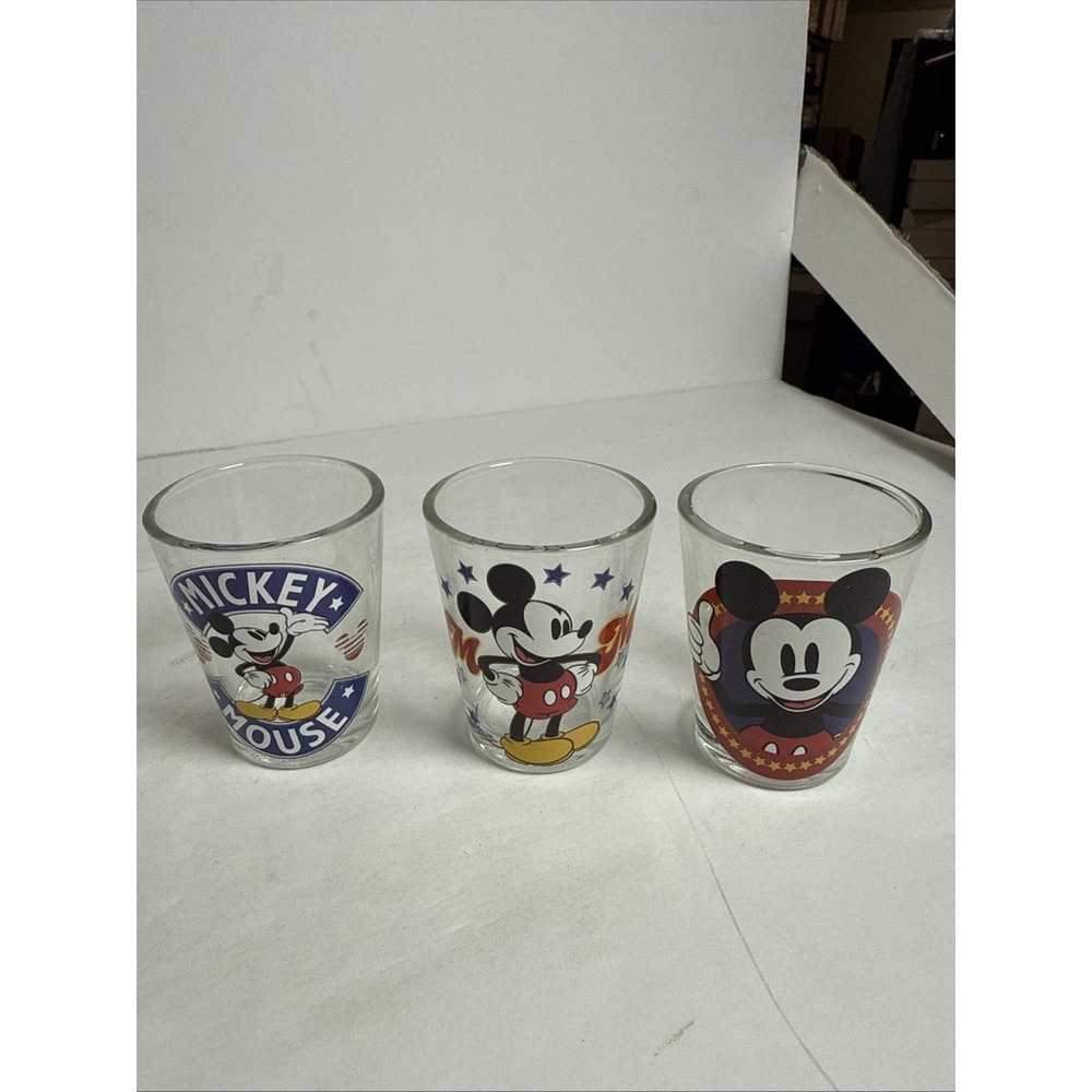 Set of‎ 3 Disney Mickey Mouse 1.5oz Clear Shot Glasses Set No Box